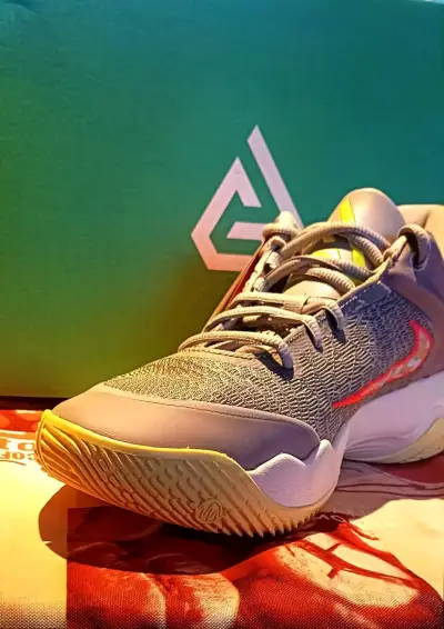 Zapatillas Nike Giannis Immortality 4 para Básquet - miniatura 2