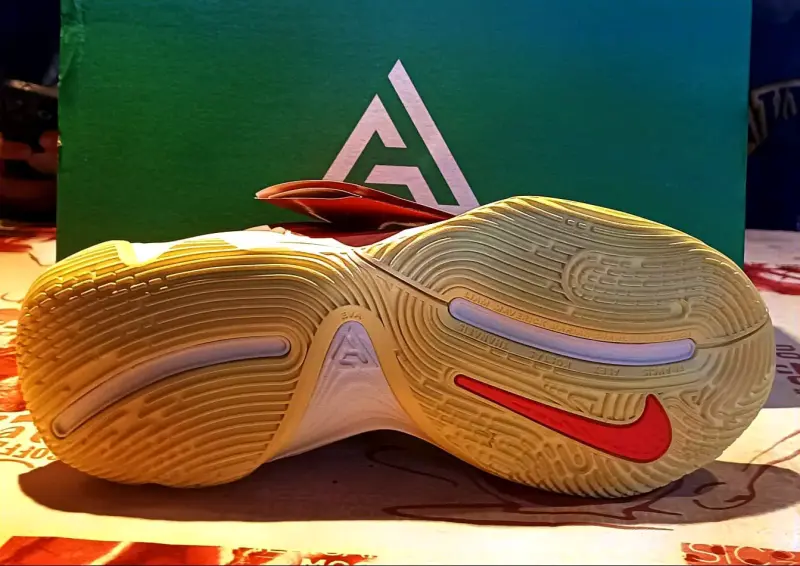 Zapatillas Nike Giannis Immortality 4 para Básquet - 3