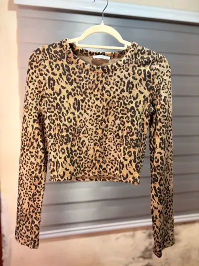 Polera manga larga estampado leopardo Zara - miniatura 1