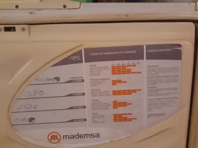 Congelador horizontal Mademsa en buen estado - miniatura 2