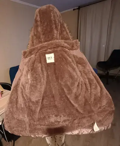 Abrigo de invierno acolchado con capucha para mujer - 4