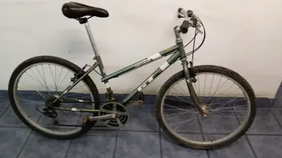 Bicicleta GT Palomar de montaña usada - miniatura 1