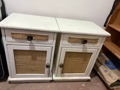 Veladores vintage blancas con cajón - miniatura 1