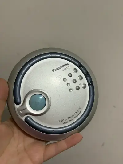 Reproductor de CD portátil Panasonic SL-SX321C - miniatura 1