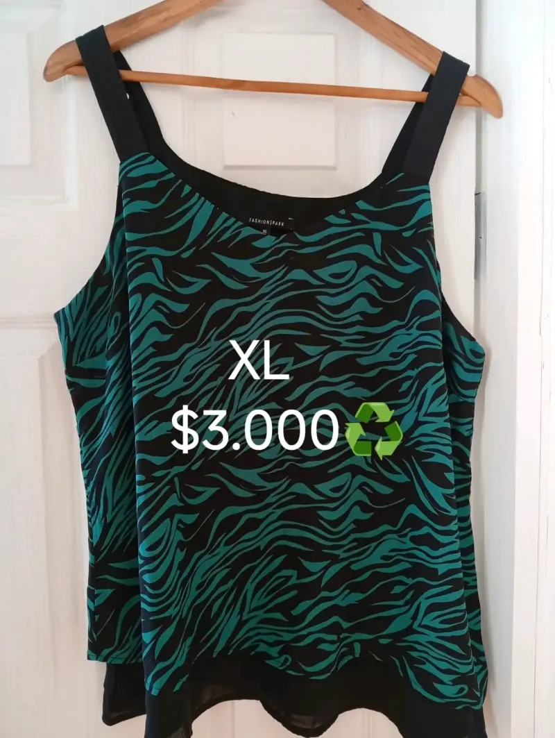 Blusa negra de tirantes talla XL - 3