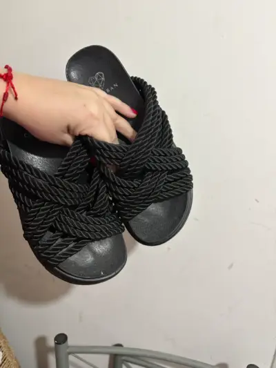 Sandalias negras CMORAN - miniatura 1