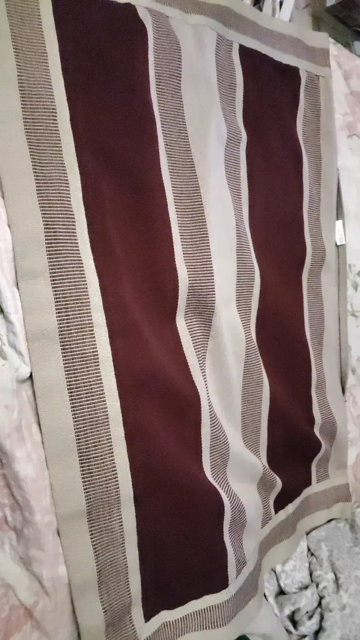 Poncho de rayas marrón y beige