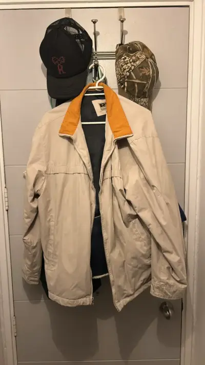 Chaqueta RFT Rainforest beige con cuello naranja - miniatura 1