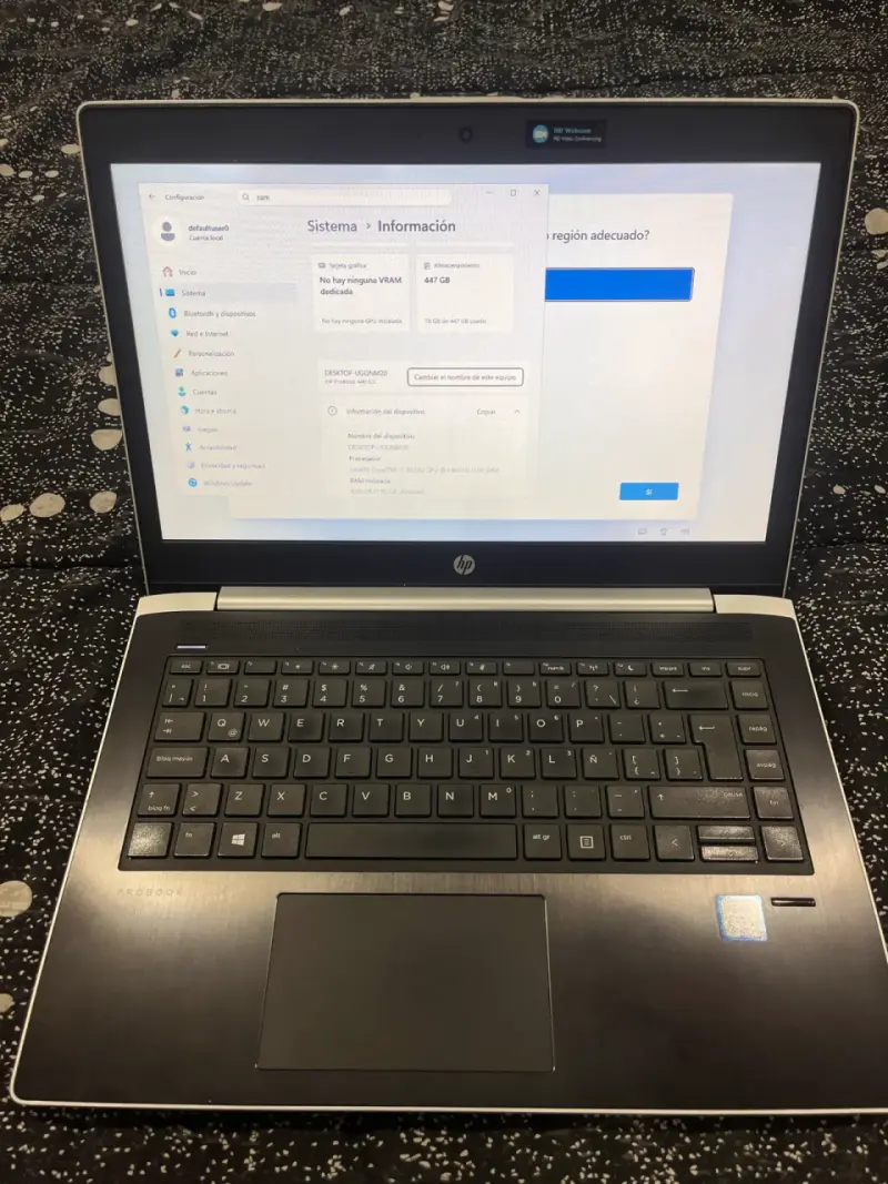 Laptop HP Intel Core i7 en buen estado - 5