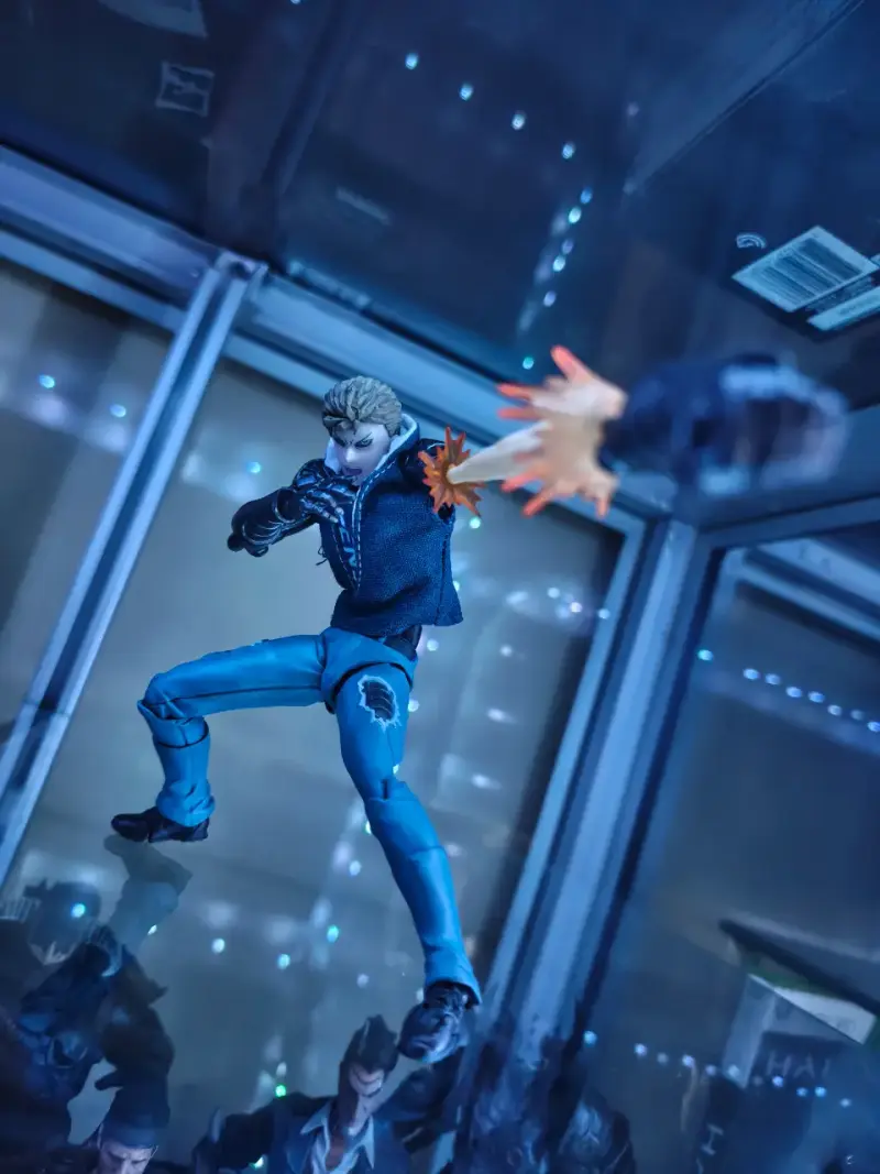 Figura de acción Genos anime One Punch Man - 1
