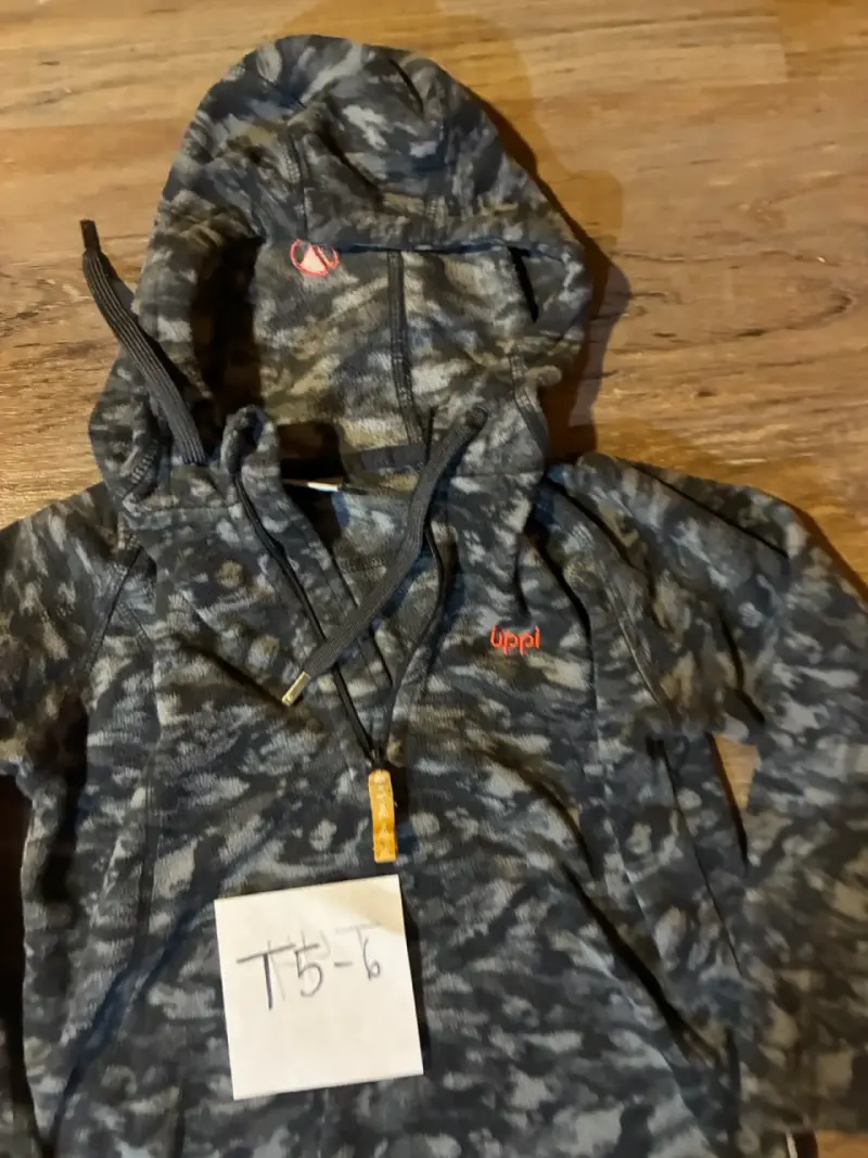 Polerón Lippi niño talla 5-6 - 2
