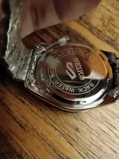 Reloj Seiko GMT bisel azul - miniatura 3