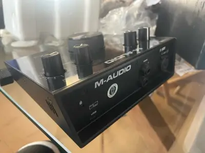 Interfaz de Audio M-Audio Air 192|4 con Accesorios - miniatura 3