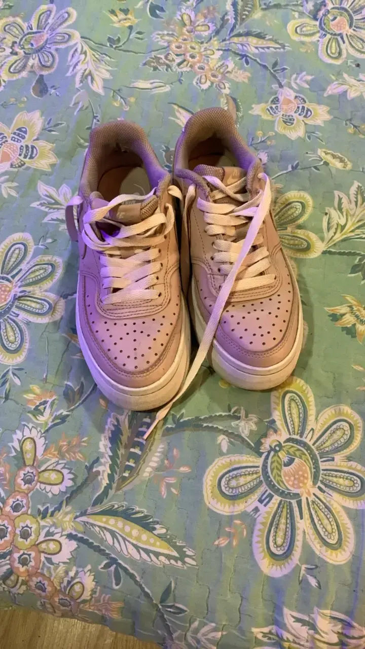 Zapatillas deportivas Nike beige para mujer - 2