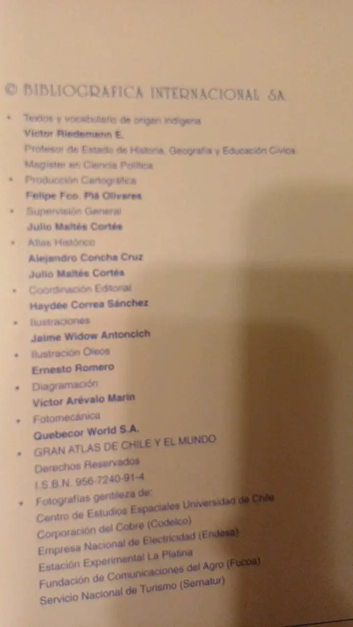 Gran Atlas de Chile y el Mundo en buen estado - 2
