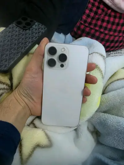 Iphone 15 pro max - miniatura 1