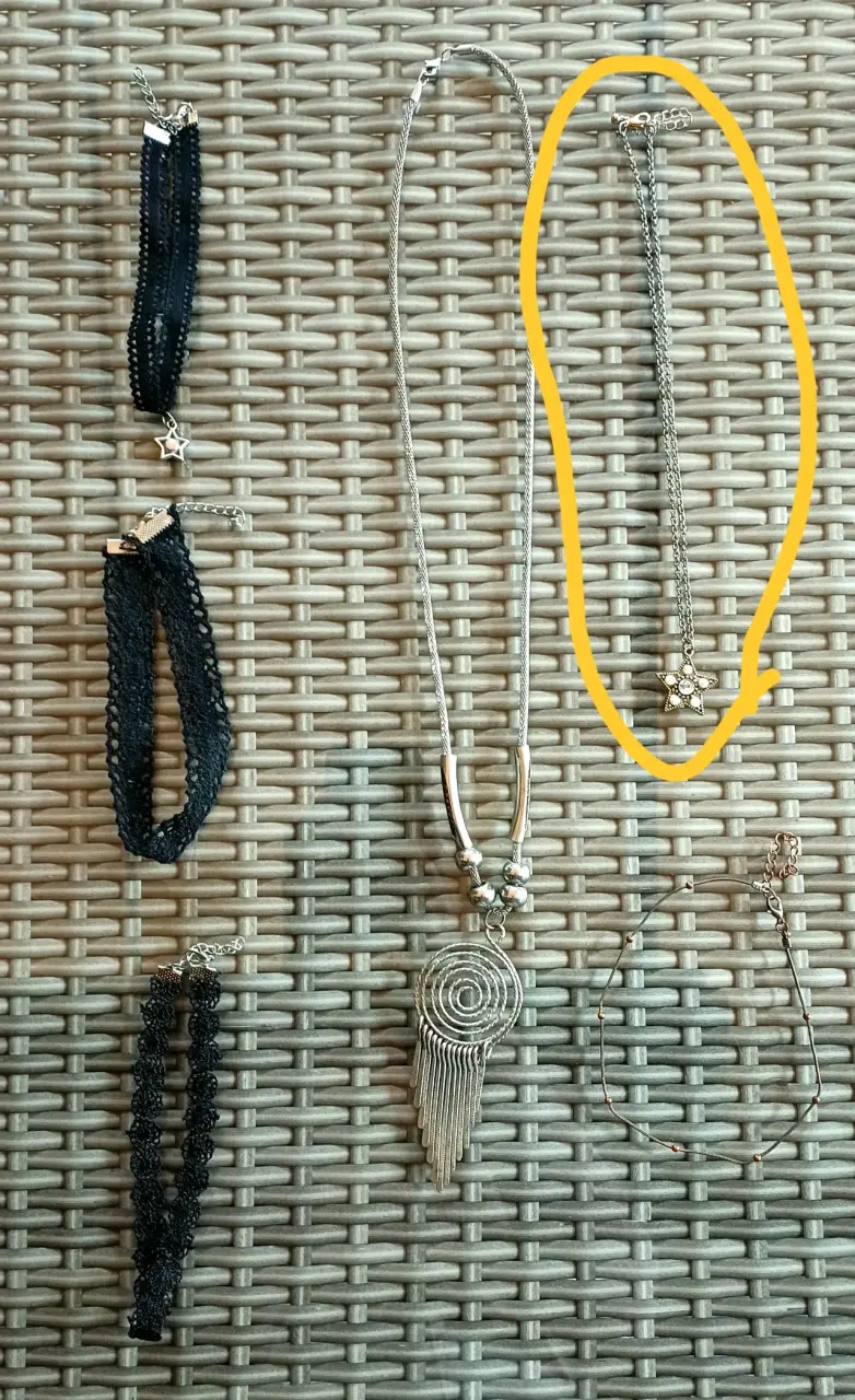 Collar de cadena con dije de estrella - 2