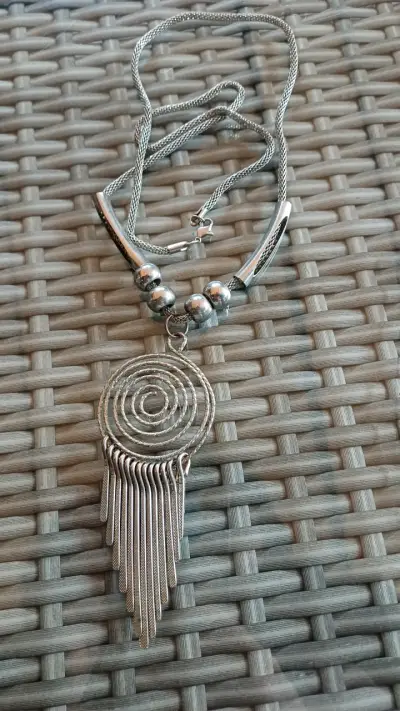 Collar de acero inoxidable con colgante espiral - miniatura 1
