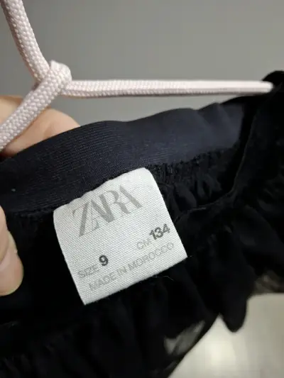 Falda de tul con volantes negra Zara - miniatura 3