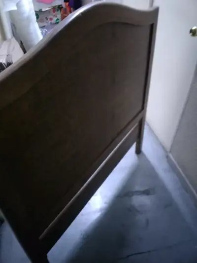 Respaldo de madera para cama 1 1/2 - miniatura 4