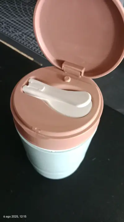 Termo de comida portátil con cuchara - miniatura 4