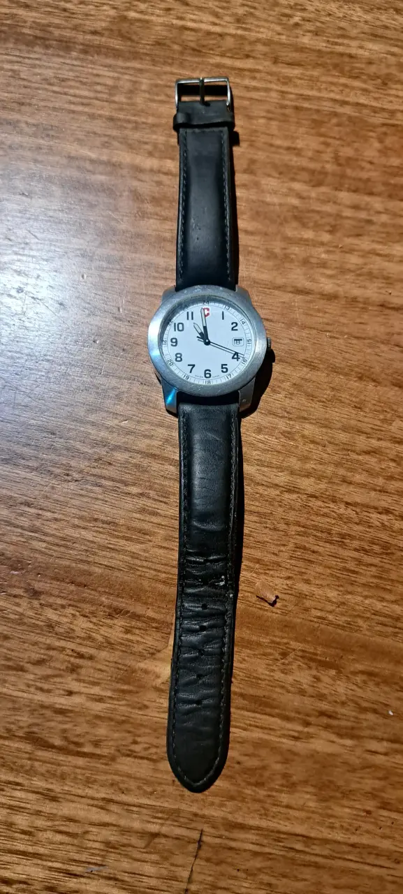 Reloj suizo con correa de cuero negro - 2