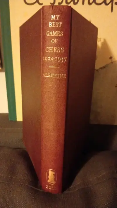 Libro My Best Games of Chess 1924-37 de A Alekhine - miniatura 2