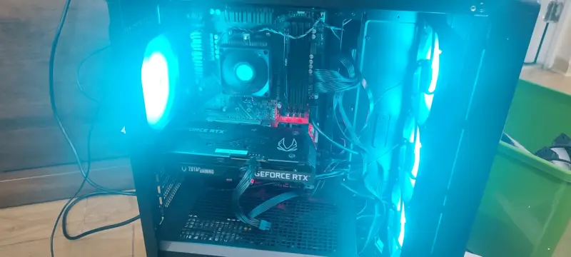 PC de Escritorio Gamer con RTX 3060 Ti - 1
