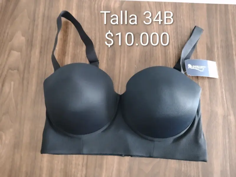 Sostén negro talla 34B con tirantes ajustables