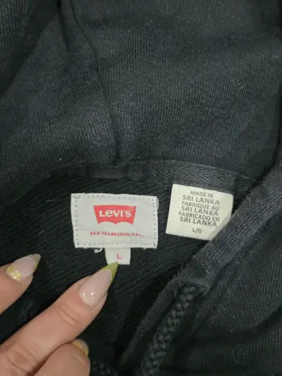 Polerón con capucha Levi's negro para hombre - miniatura 3