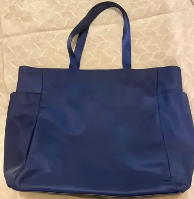 Bolso tote azul Tommy Hilfiger elegante - miniatura 2