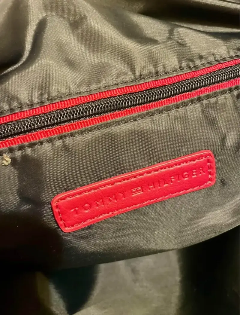 Bolso tote azul Tommy Hilfiger elegante - 3