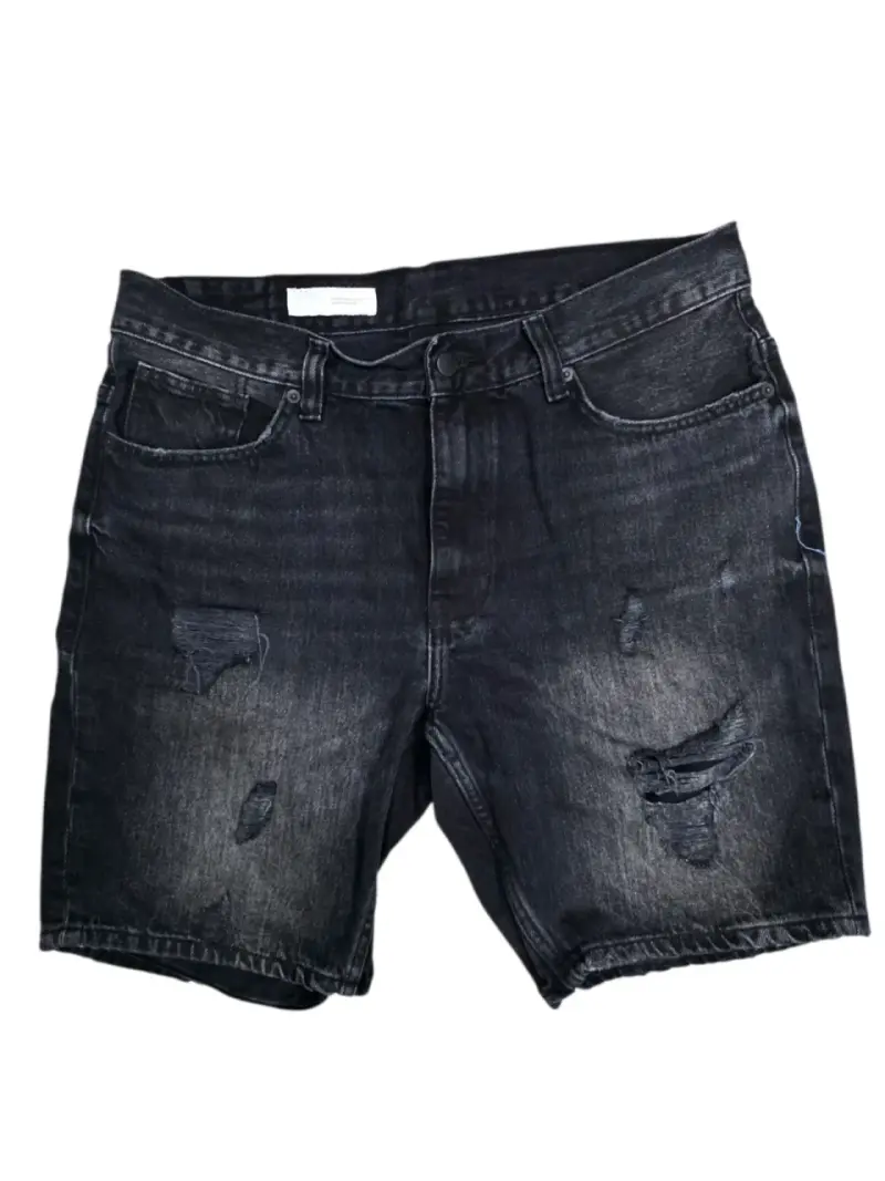 Shorts de mezclilla negros desgastados para hombre - 1