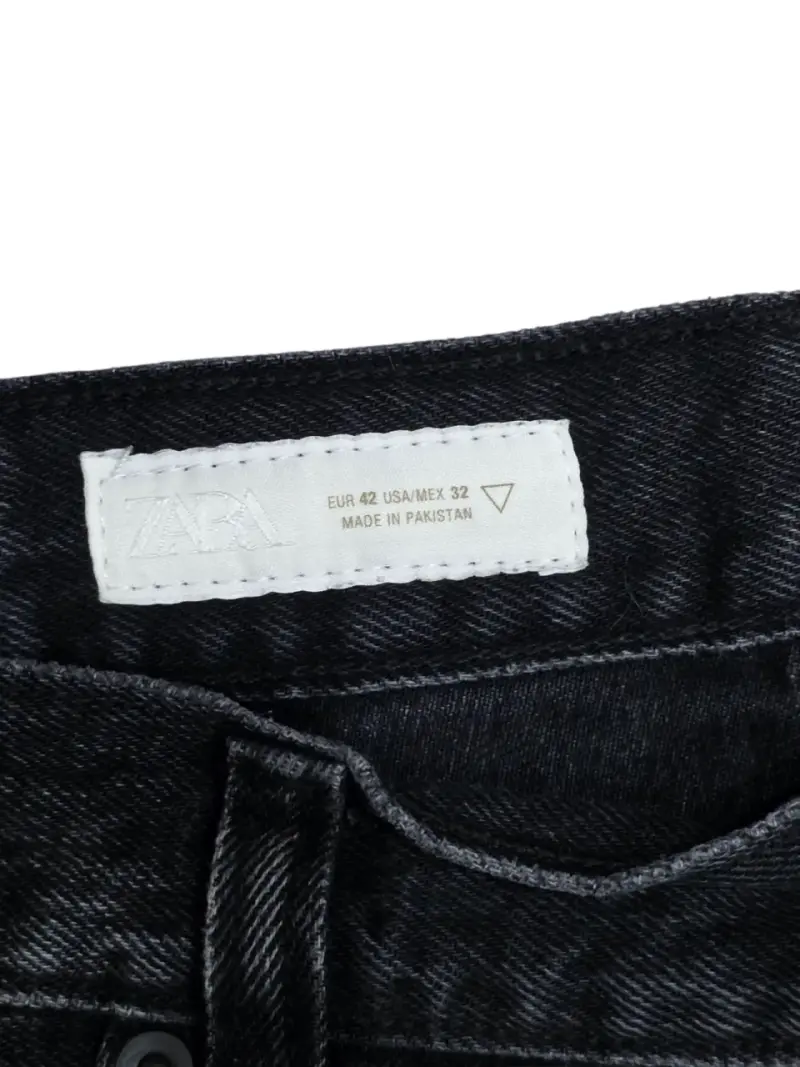 Shorts de mezclilla negros desgastados para hombre - 2