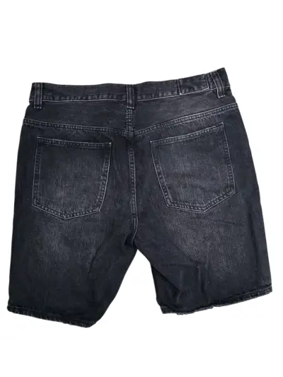 Shorts de mezclilla negros desgastados para hombre - miniatura 3