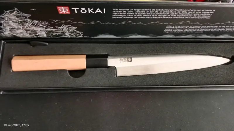 Cuchillo japonés Tokai de cocina profesional - 1