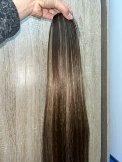 Extensión de cabello castaño largo - miniatura 4