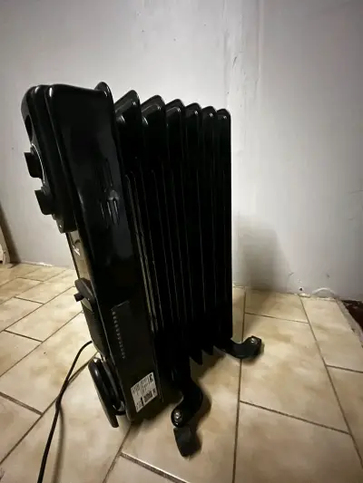 Calefactor eléctrico Kendal negro con termostato - miniatura 2