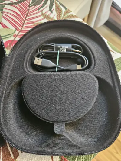 Auriculares Bose Noise Cancelling 700 - miniatura 3