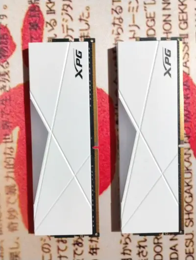 Memoria RAM Xpg Spectrix D50 Rgb, 8 GB, Ddr4, 3600 - miniatura 2