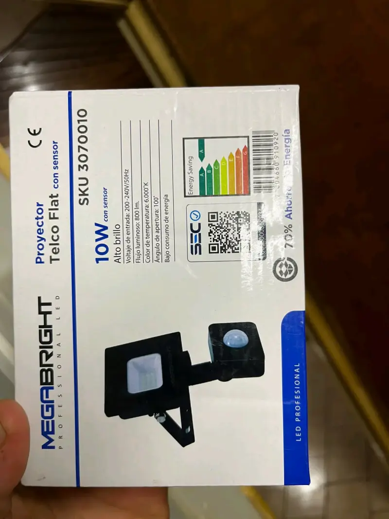 Proyector LED Megabright Telco Flat con Sensor 10W