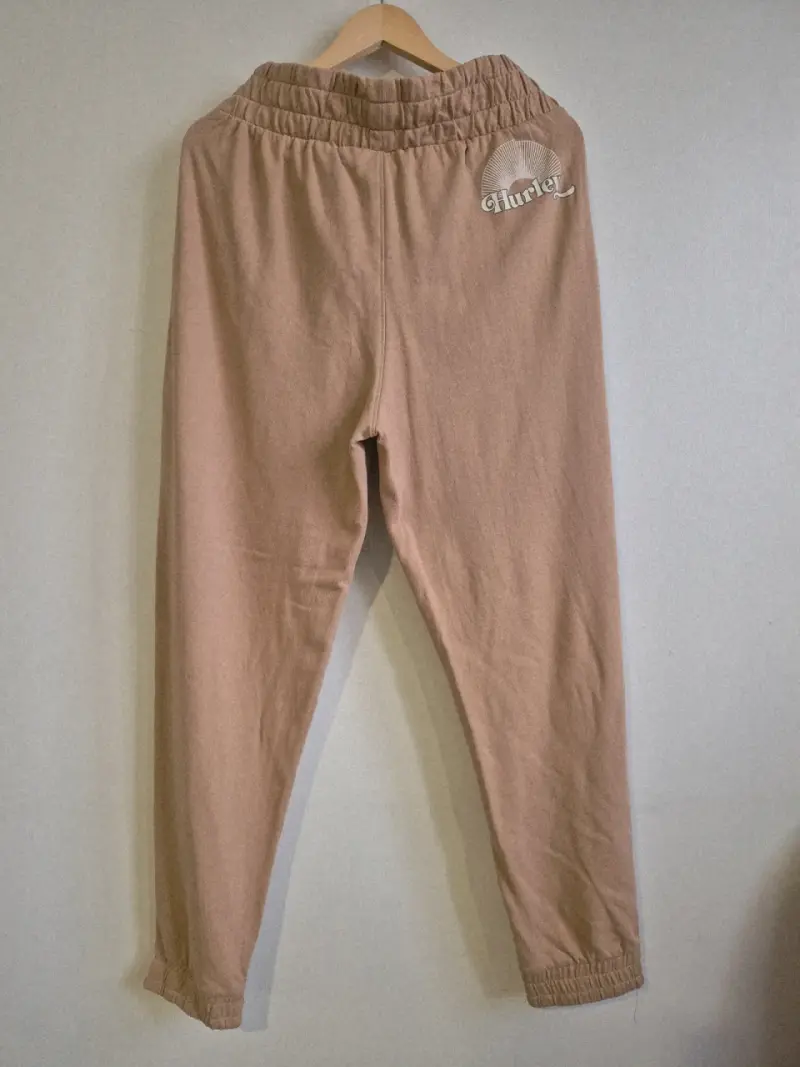 Pantalones jogger beige Hurley para mujer - 4