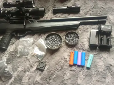 Rifle de aire comprimido con mira telescópica - miniatura 5