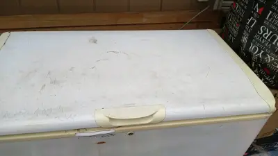 Congelador horizontal Fensa en buen estado - miniatura 1