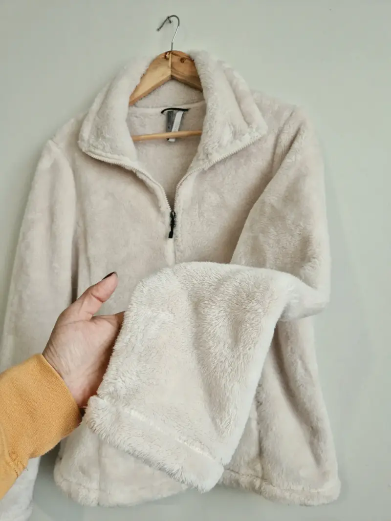 Chaqueta de felpa beige para mujer - 5
