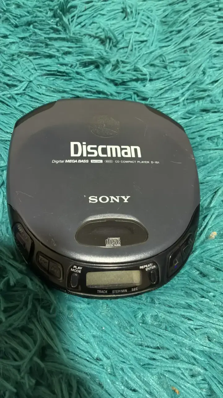 Reproductor de CD portátil Sony Discman D-151 - 1