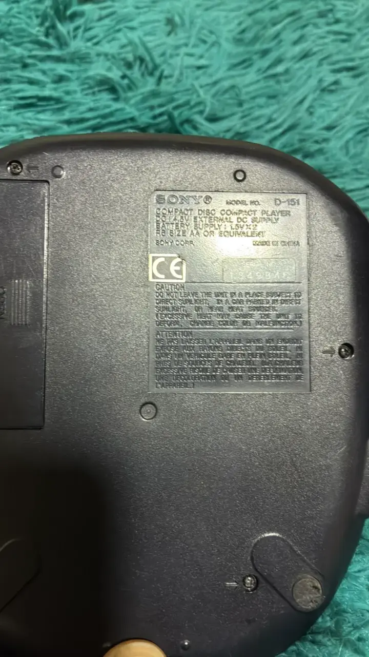 Reproductor de CD portátil Sony Discman D-151 - 2