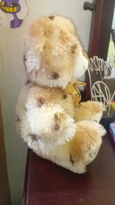 Peluche de oso marrón con lazo - miniatura 4