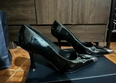 Tacones negros H&M - miniatura 5