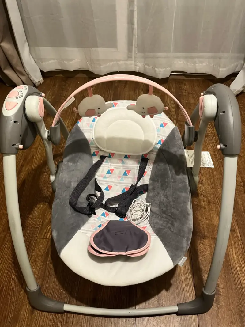 Columpio para bebé Infanti con música y movimiento - 5